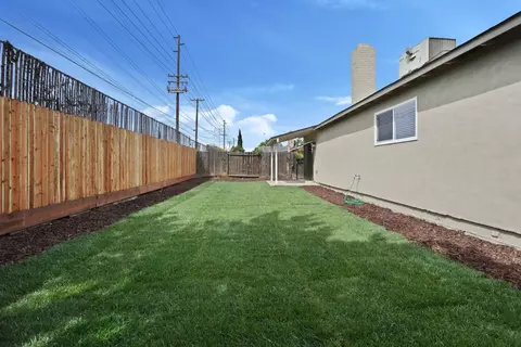 Exterior - 2029 Venus Dr, Ceres, CA 95307 photo 5 of 5