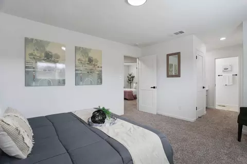 Bedroom - 2029 Venus Dr, Ceres, CA 95307 photo 5 of 5