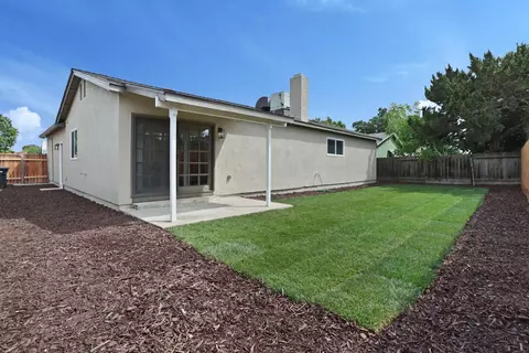 Exterior - 2029 Venus Dr, Ceres, CA 95307 photo 3 of 5