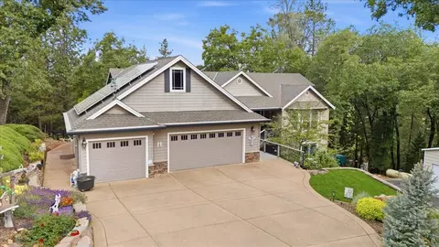 10716 Arianna Ct, Grass Valley, CA 95949