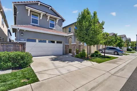 8347 Frontera, Sacramento, CA 95829