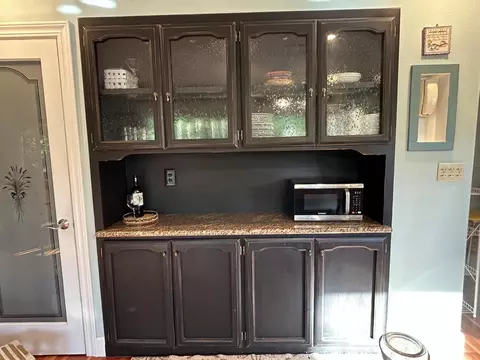 Kitchen - 563 Tanner Ct, Murphys, CA 95247 photo 4 of 5