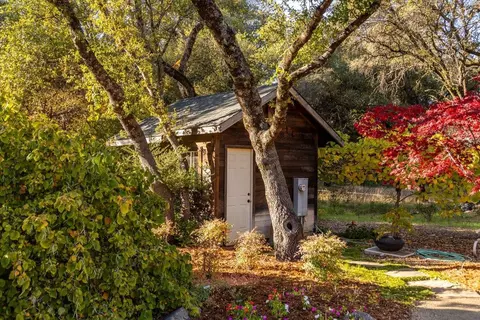 Exterior - 14446 Perimeter Rd, Grass Valley, CA 95949 photo 12 of 25