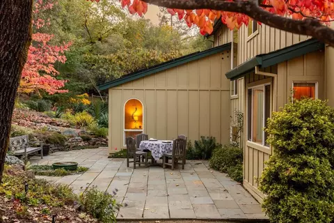 Exterior - 14446 Perimeter Rd, Grass Valley, CA 95949 photo 2 of 25
