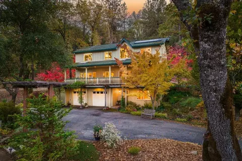 14446 Perimeter Rd, Grass Valley, CA 95949