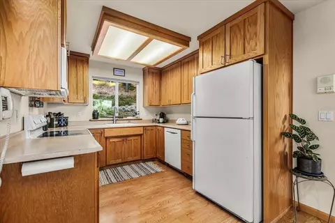 Kitchen - 14446 Perimeter Rd, Grass Valley, CA 95949 photo 1 of 1