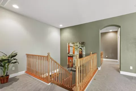 Entry Way - 7708 Ocean Park Dr, Antelope, CA 95843 photo 10 of 11