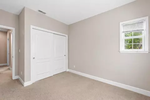 Bedroom - 7708 Ocean Park Dr, Antelope, CA 95843 photo 7 of 11