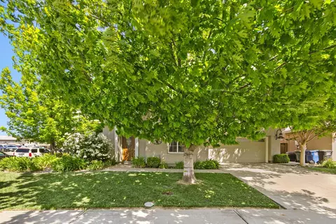 Exterior - 7708 Ocean Park Dr, Antelope, CA 95843 photo 12 of 13