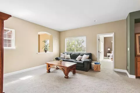 Living - 7708 Ocean Park Dr, Antelope, CA 95843 photo 4 of 5