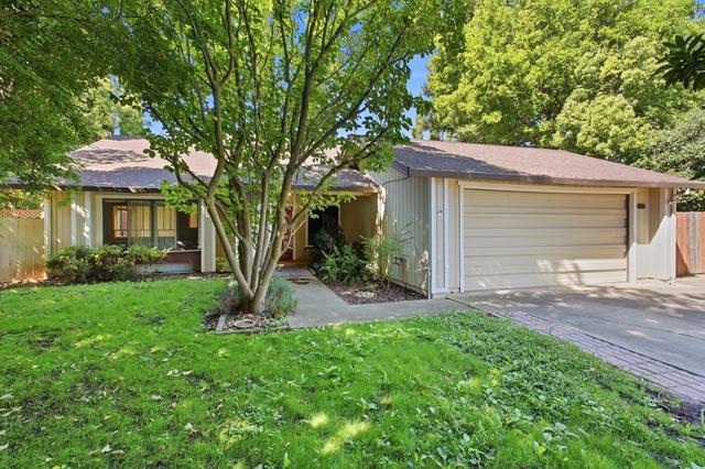 9169 Falcon Creek Cir, Elk Grove, CA 95624