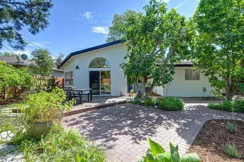 Exterior - 1509 Union Dr, Davis, CA 95616 photo 10 of 13