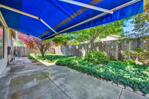 Exterior - 69 Reynolds Way, Lodi, CA 95242 photo 9 of 10