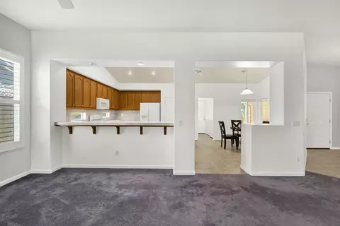 Living - 69 Reynolds Way, Lodi, CA 95242 photo 7 of 7