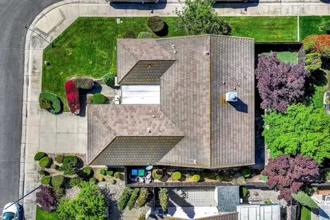 View/Area - 69 Reynolds Way, Lodi, CA 95242 photo 1 of 6