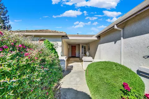 Exterior - 69 Reynolds Way, Lodi, CA 95242 photo 4 of 10