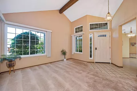 Entry Way - 129 Rambling Dr, Folsom, CA 95630 photo 3 of 5