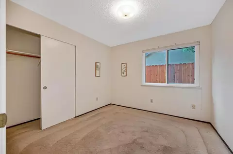 Bedroom - 129 Rambling Dr, Folsom, CA 95630 photo 1 of 7