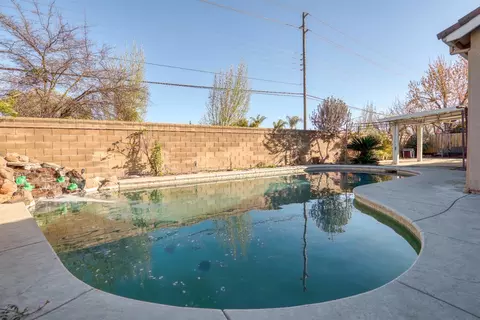 Exterior - 3601 Chant Dr, Modesto, CA 95355 photo 5 of 5