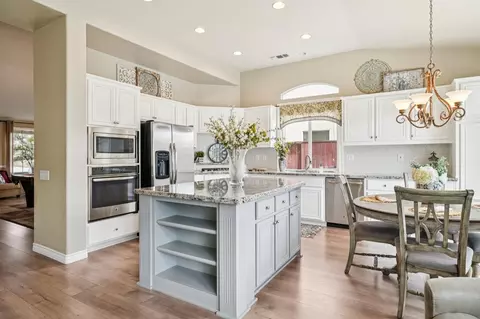 Kitchen - 164 Legacy St, Manteca, CA 95337 photo 2 of 2