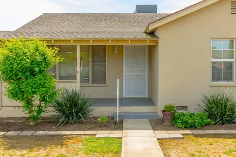 Exterior - 1612 Waverly Dr, Modesto, CA 95358 photo 3 of 6