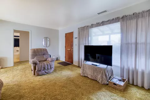 Living - 1612 Waverly Dr, Modesto, CA 95358 photo 4 of 4
