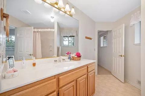Bath - 2358 Deer Ravine Ct, Cool, CA 95614 photo 1 of 6