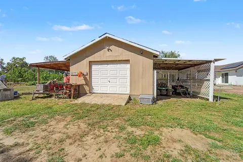 Exterior - 1458 Gilstrap Ave, Gridley, CA 95948 photo 7 of 10