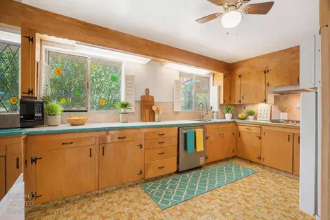 Kitchen - 1458 Gilstrap Ave, Gridley, CA 95948 photo 1 of 4