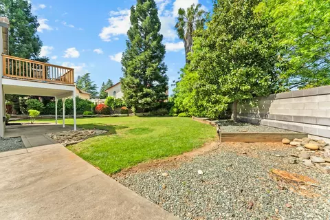 Exterior - 735 King Way, Folsom, CA 95630 photo 12 of 14