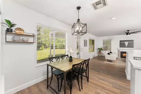 Dining - 735 King Way, Folsom, CA 95630 photo 2 of 2