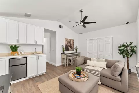 Entry Way - 735 King Way, Folsom, CA 95630 photo 1 of 1