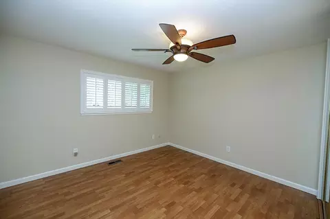 Bedroom - 302 Leveland Ln, Modesto, CA 95350 photo 3 of 8