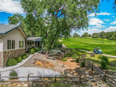 379 Perlina Ter, Angels Camp, CA 95222