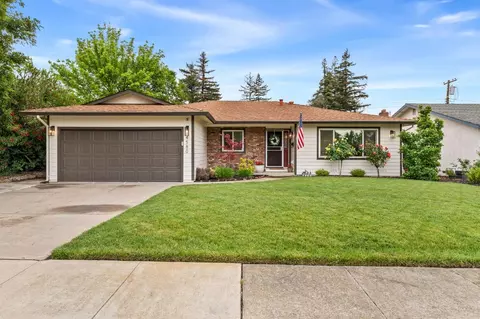 4580 Bannister Rd, Fair Oaks, CA 95628