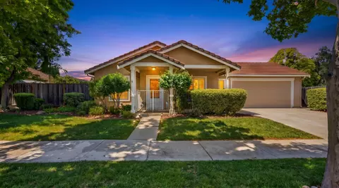 1238 Lakeland Dr, Livermore, CA 94551