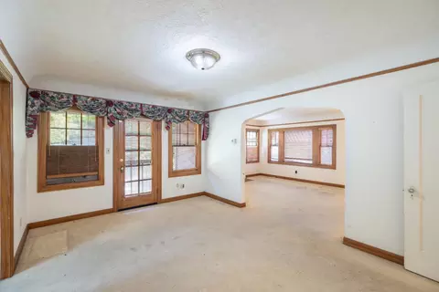 Living - 4919 E Morada Ln, Stockton, CA 95212 photo 3 of 4