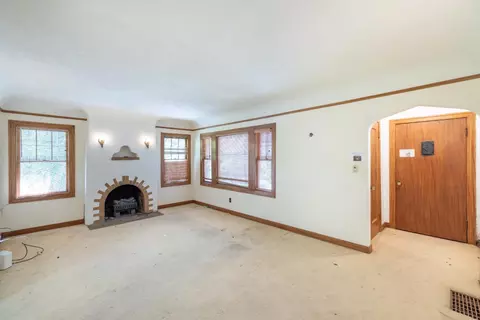 Living - 4919 E Morada Ln, Stockton, CA 95212 photo 1 of 4