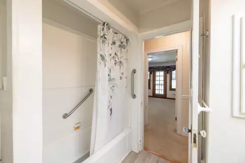 Bath - 4919 E Morada Ln, Stockton, CA 95212 photo 2 of 2