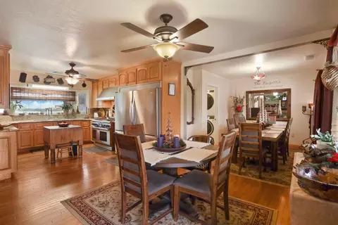 Dining - 5850 W Durham Fry, Tracy, CA 95304 photo 1 of 4