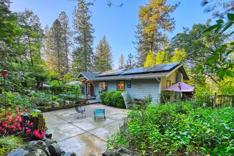 Exterior - 20925 Indian Dr, Colfax, CA 95713 photo 4 of 11