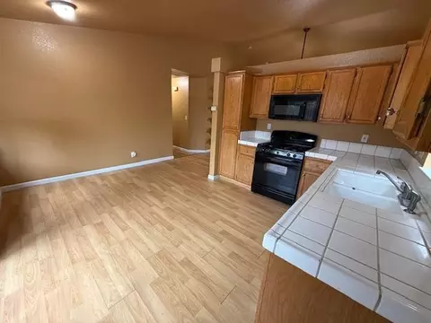 2815 Crescent Moon Ct, Ceres, CA 95307 photo 11