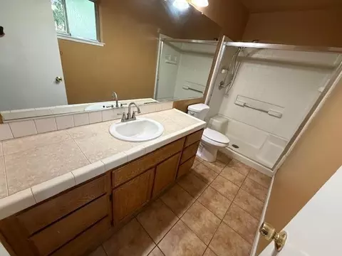 2815 Crescent Moon Ct, Ceres, CA 95307 photo 16