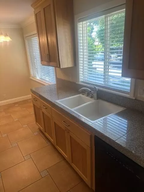 6053 Woodhaven Ave, Carmichael, CA 95608 photo 7