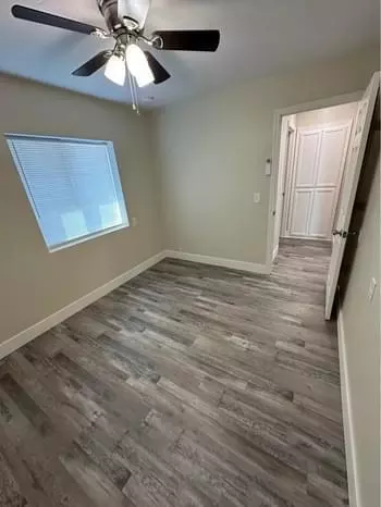 Bedroom - 20383 Sutliff Rd, Escalon, CA 95320 photo 2 of 2