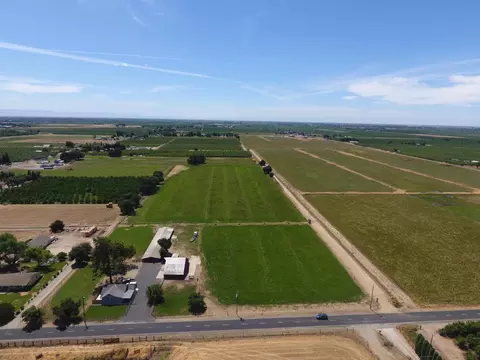 View/Area - 20383 Sutliff Rd, Escalon, CA 95320 photo 2 of 20