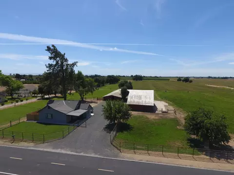 View/Area - 20383 Sutliff Rd, Escalon, CA 95320 photo 16 of 20