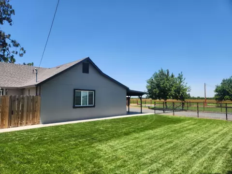 Exterior - 20383 Sutliff Rd, Escalon, CA 95320 photo 2 of 21