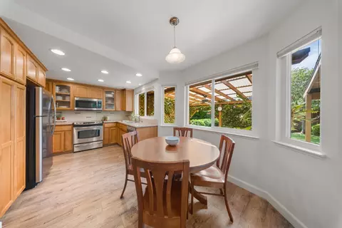 1325 Forest Dr, Turlock, CA 95380