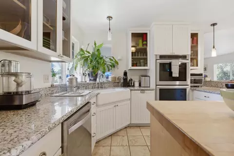 Kitchen - 2819 Hegan Ln, Chico, CA 95928 photo 3 of 4